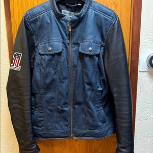 Size XL EUC Harley Davidson leather and abrasion resistant jean riding jacket.
